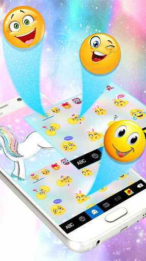 Rainbow Cute Unicorn Klavye Te ekran görüntüsü