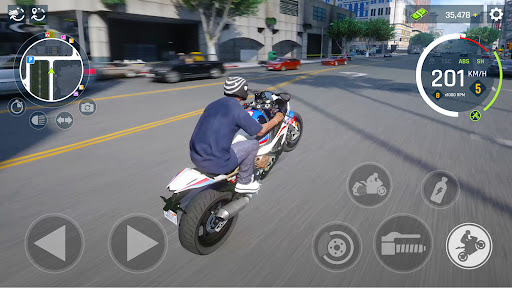 Real Moto Driving Racing World ekran görüntüsü
