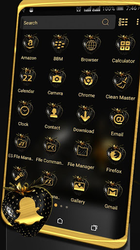 Golden Black Strawberry Theme ekran görüntüsü