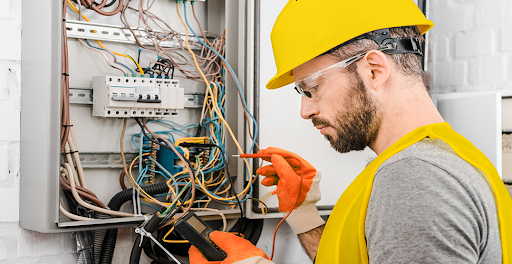 Elektrikçi Eğitimi Temelleri ekran görüntüsü